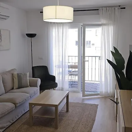 Spacious Front Line 3 Bedroom With Amazing Sea Views A Few Steps From The By Namaste Elite Apartment Benalmádena