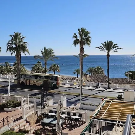Spacious Front Line 3 Bedroom With Amazing Sea Views A Few Steps From The By Namaste Elite Apartment
