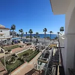 Spacious Front Line 3 Bedroom With Amazing Sea Views A Few Steps From The By Namaste Elite Διαμέρισμα Benalmádena