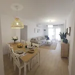 Spacious Front Line 3 Bedroom With Amazing Sea Views A Few Steps From The By Namaste Elite Διαμέρισμα