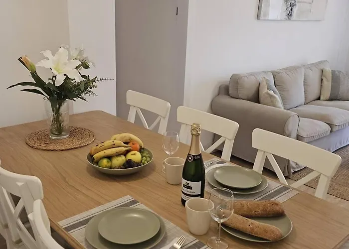 Spacious Front Line 3 Bedroom With Amazing Sea Views A Few Steps From The By Namaste Elite Apartament Benalmádena